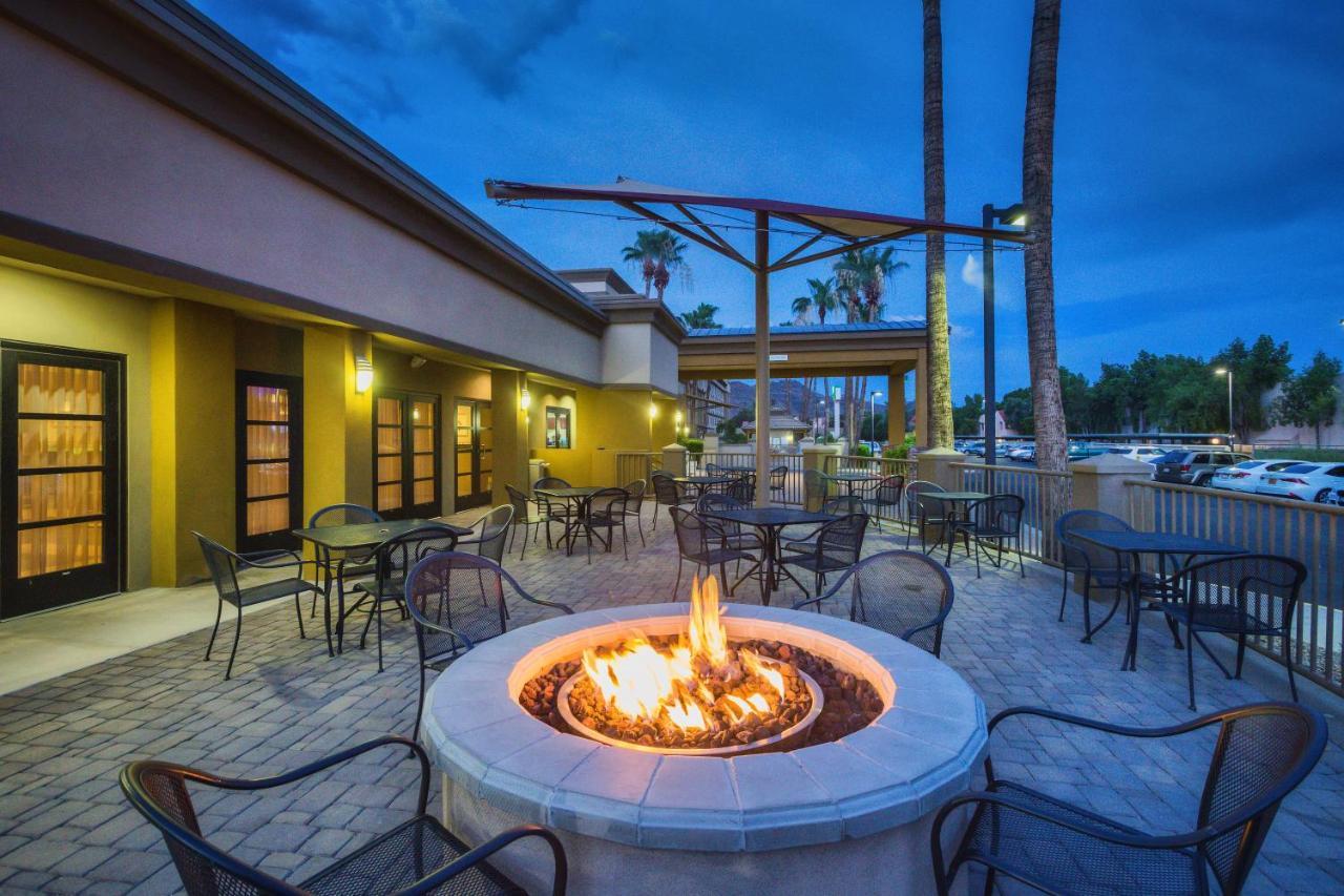 Holiday Inn North Phoenix Exterior foto